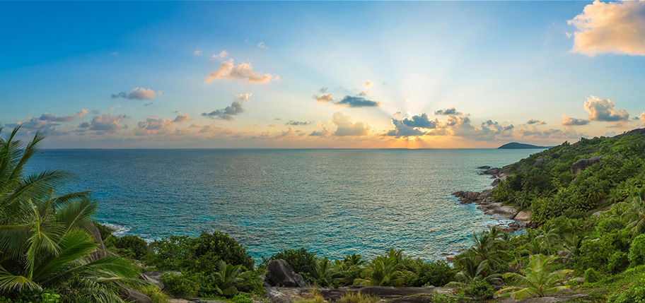 View Six Senses Seychelles Aussicht Felicite Seychellen